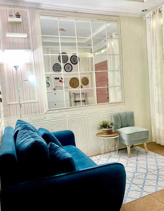 dijual rumah secondary strategis di kramat jati jaktim