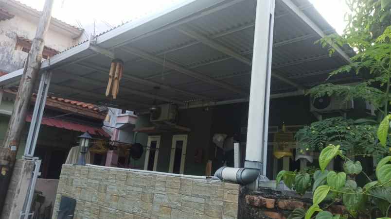 dijual rumah secondary strategis di kramat jati jaktim