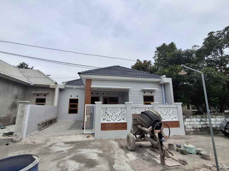 dijual rumah selomartani kalasan sleman