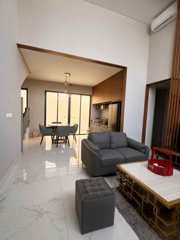 dijual rumah semayang asya jgc