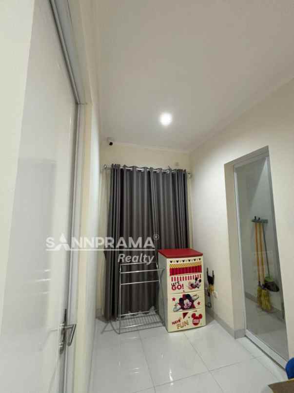 dijual rumah siap huni di cinere parkview limo depok