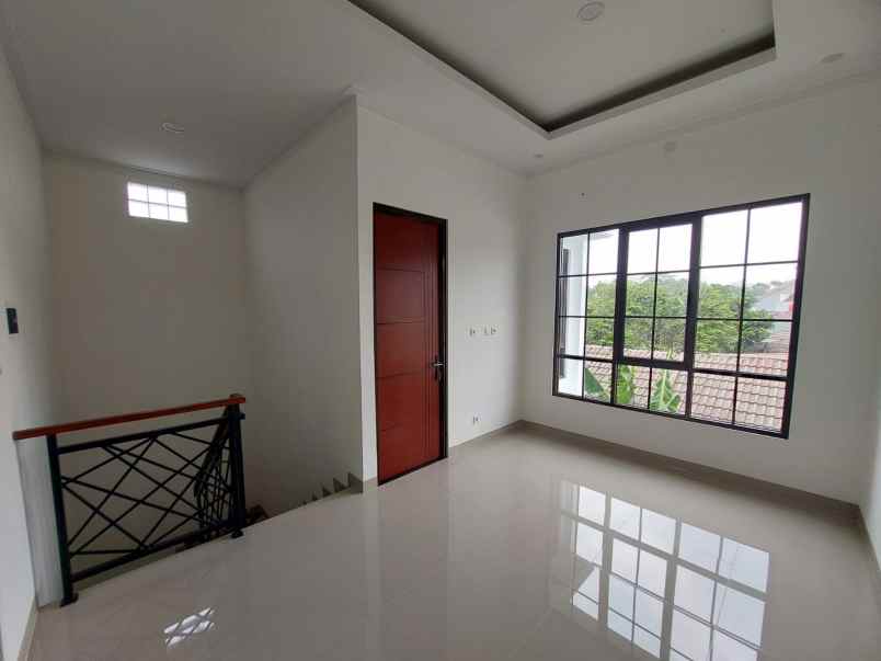 dijual rumah siap huni di griya alam sentul city