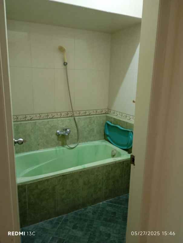 dijual rumah siap huni lokasi araya golf malang