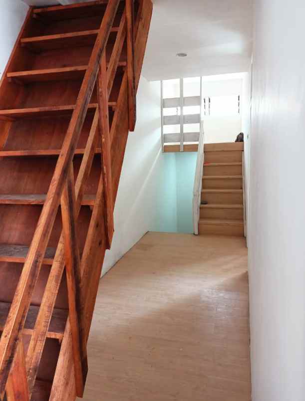 dijual rumah sitimunigar