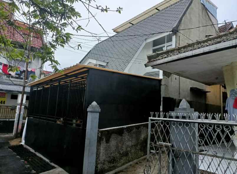 dijual rumah sitimunigar