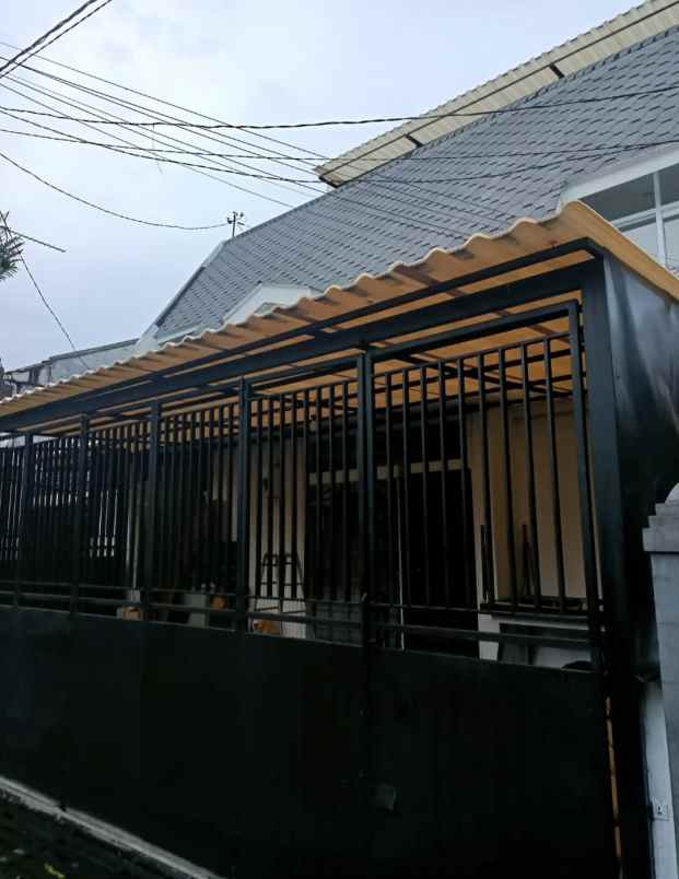 dijual rumah sitimunigar