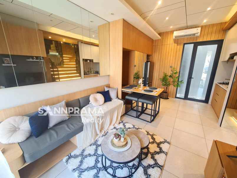 dijual rumah sukapura