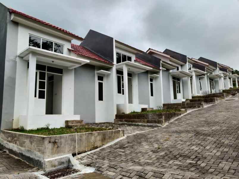 dijual rumah sukodadi residence