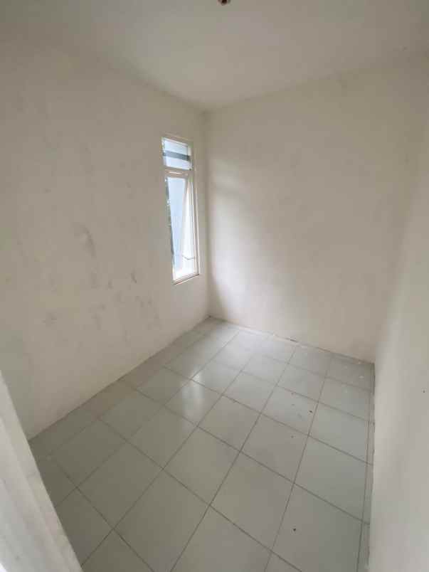 dijual rumah sukodadi residence