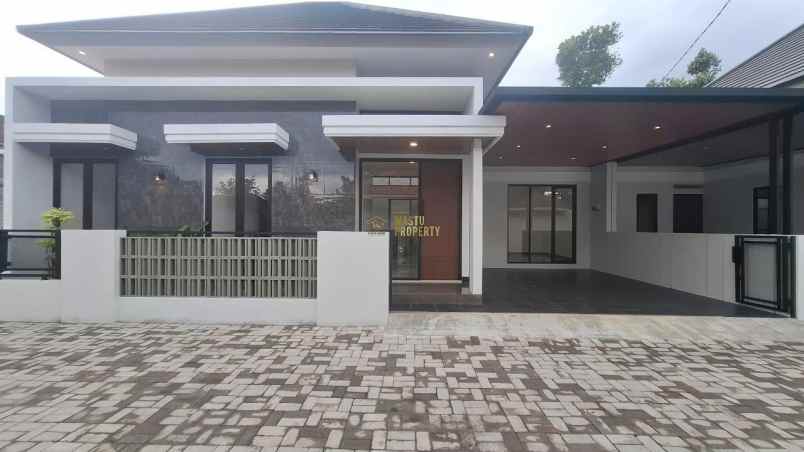 dijual rumah sukoharjo kec ngaglik kab