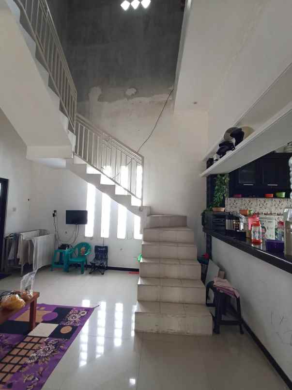 dijual rumah sumbergondo
