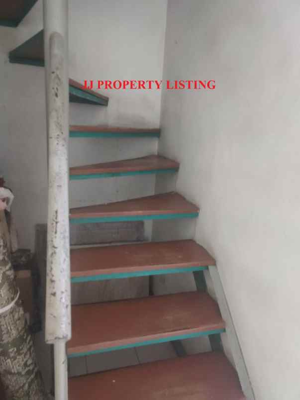 dijual rumah taman palem lestari cengkareng