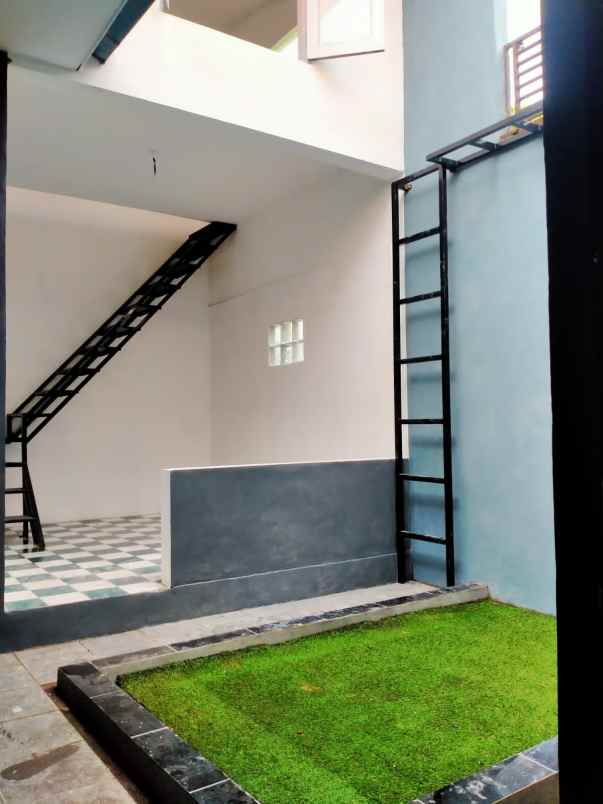 dijual rumah taman raflesia