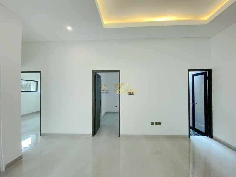 dijual rumah tamanmartani kalasan