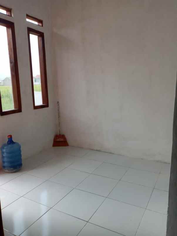 dijual rumah tanjungsari
