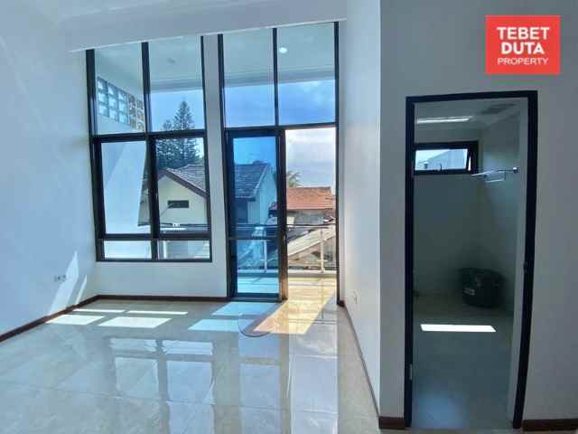 dijual rumah tebet timur