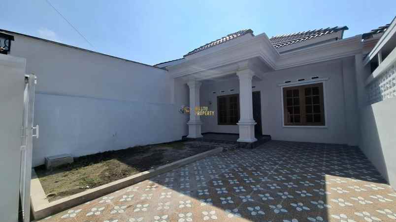 dijual rumah tirtomartani kalasan