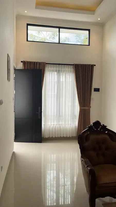 dijual rumah vila pamulang