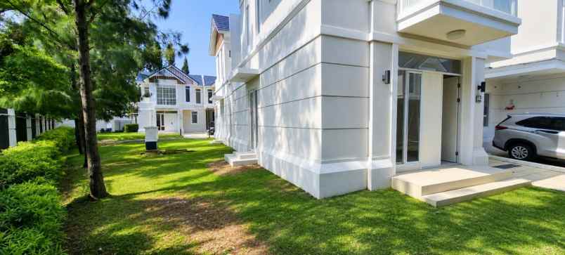 dijual rumah wanakerta