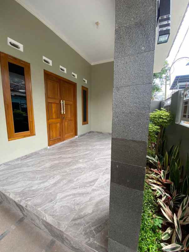 dijual rumah wedomartani ngemplak