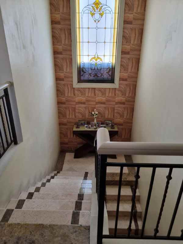 dijual rumah wisata bukit mas