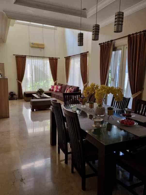 dijual rumah wisata bukit mas