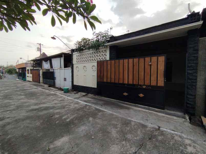 dijual rumah wonorejo gondangrejo