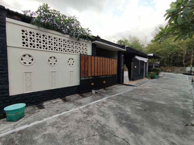 dijual rumah wonorejo gondangrejo