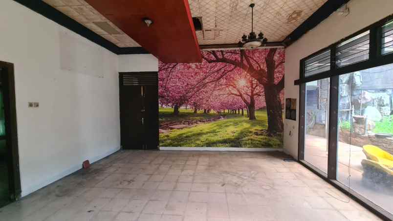 dijual tanah jalan patimura dawung