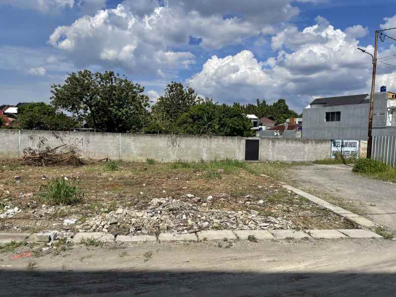 dijual tanah jl pulo indah i