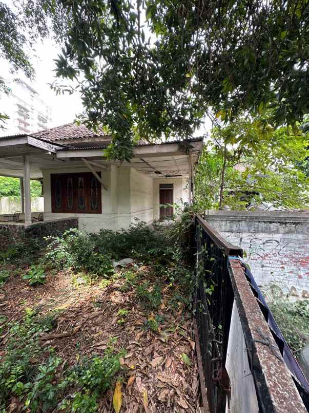 dijual tanah menteng