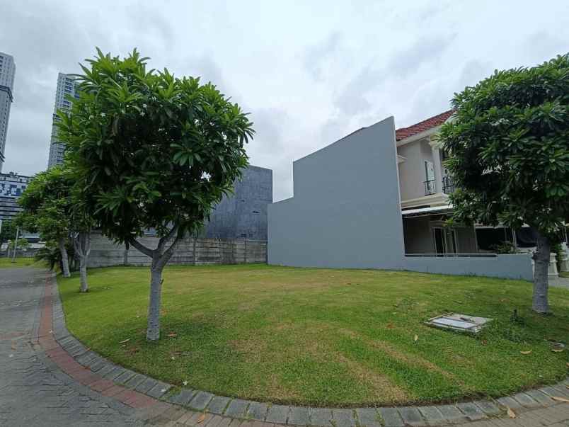 dijual tanah pakuwon city