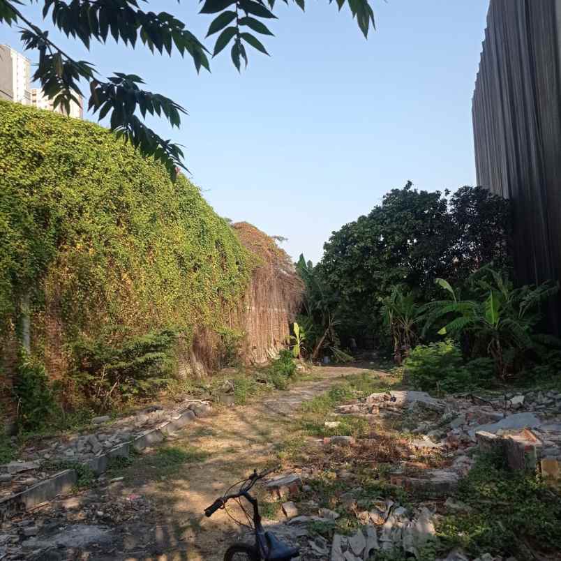 dijual tanah raya merr