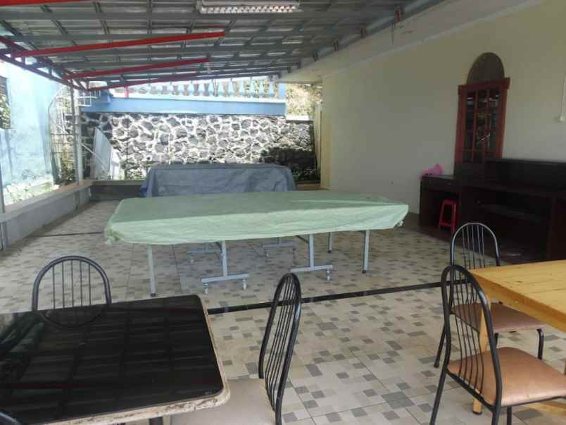 dijual villa jalan pakancilan kuta