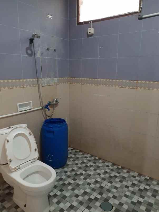 dijual villa jalan pakancilan kuta