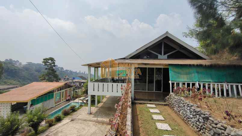 dijual villa kelurahan cibereum