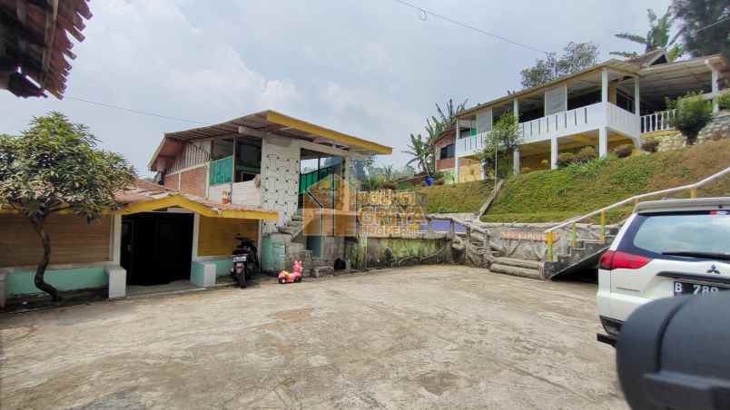 dijual villa kelurahan cibereum