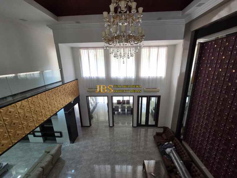 dijual villa komplek villa panbil jalan
