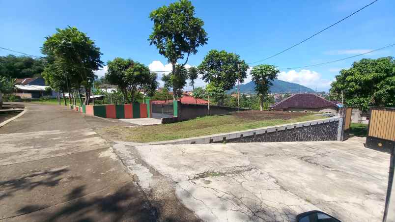 dijual villa tanjungsari