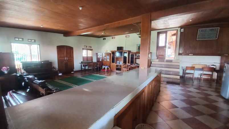 dijual villa tanjungsari