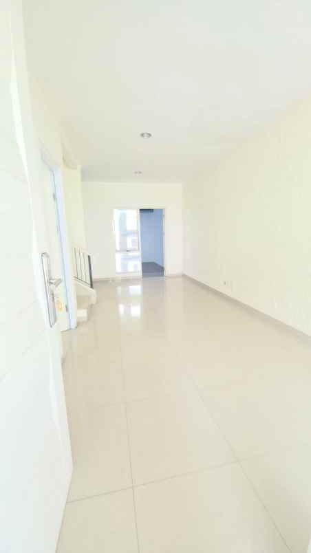 disewa rumah cluster bahana suvarna sutera tangerang