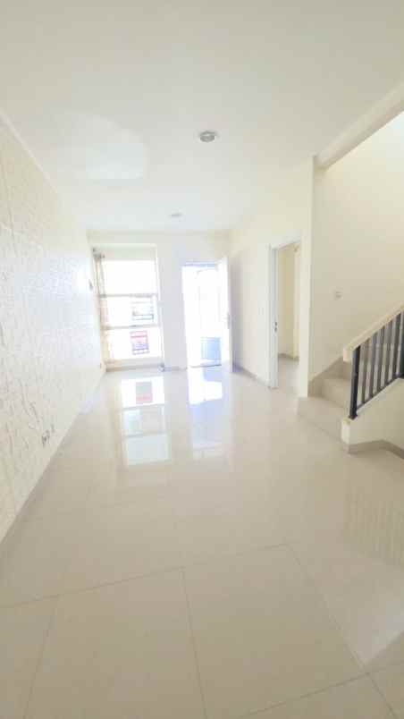 disewa rumah cluster bahana suvarna sutera tangerang