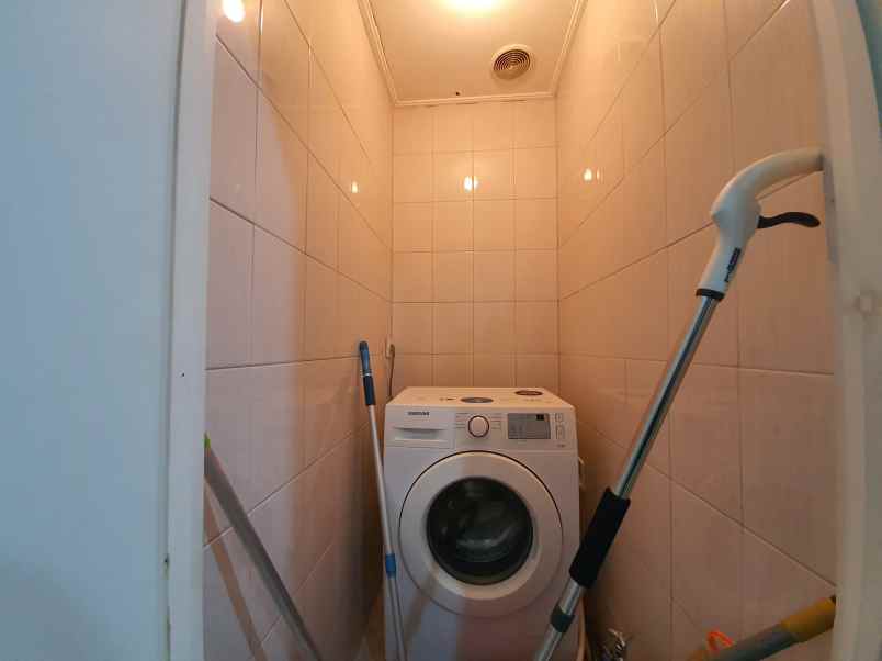 disewakan apartemen ciputra world tower vue