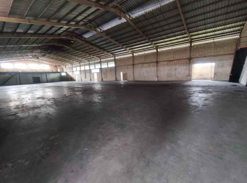 disewakan gudang 4000 m2 dicikupa tangerang