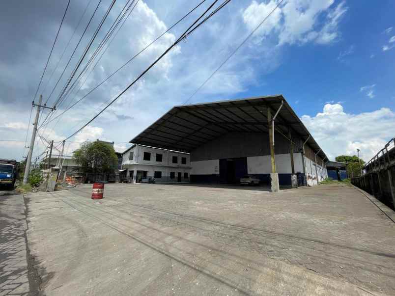 disewakan gudang siap pakai di kalianak surabaya