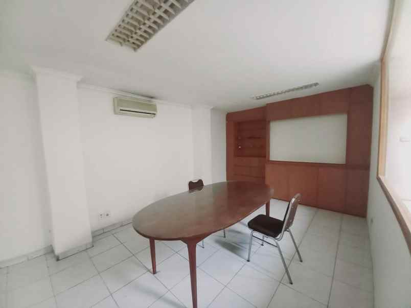 disewakan ruko gudang kantor mampang prapatan raya 88