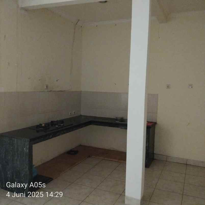 disewakan rumah harapan indah cluster