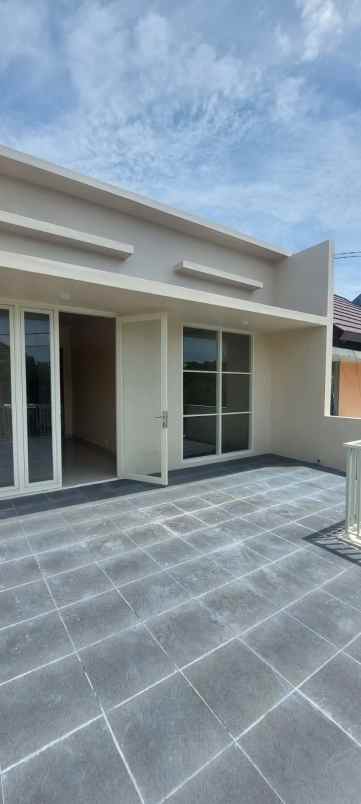 disewakan rumah pantai mentari bulak