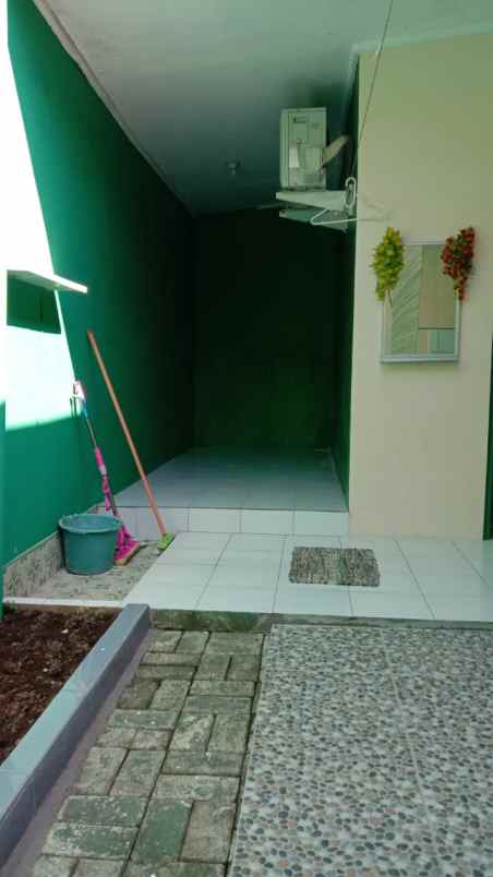 disewakan rumah perum teluk akses jalan utama