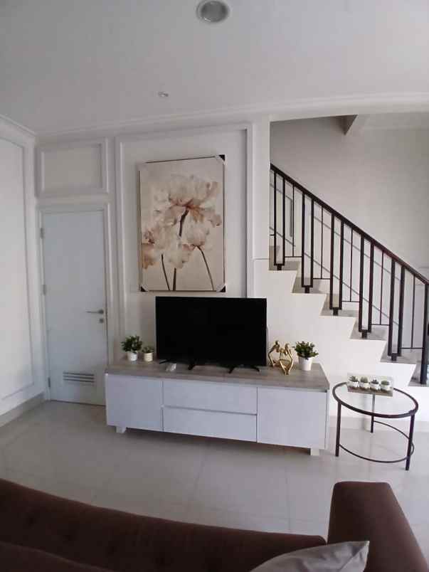 disewakan rumah sedayu city kelapa gading